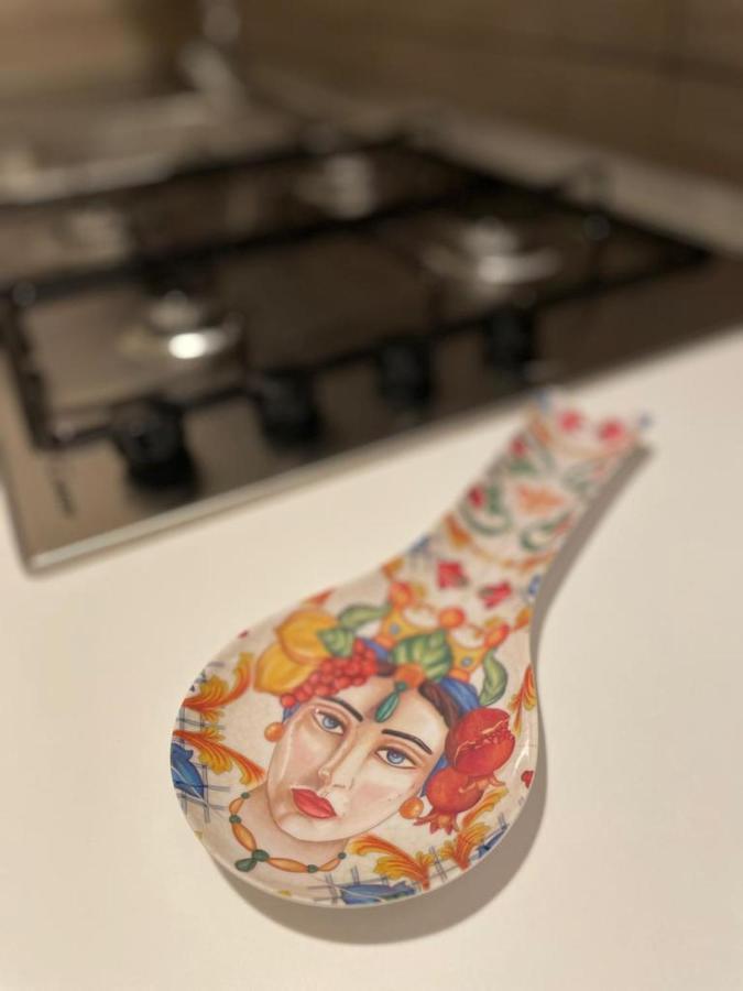 La Pietra Di Giada * Syracuse